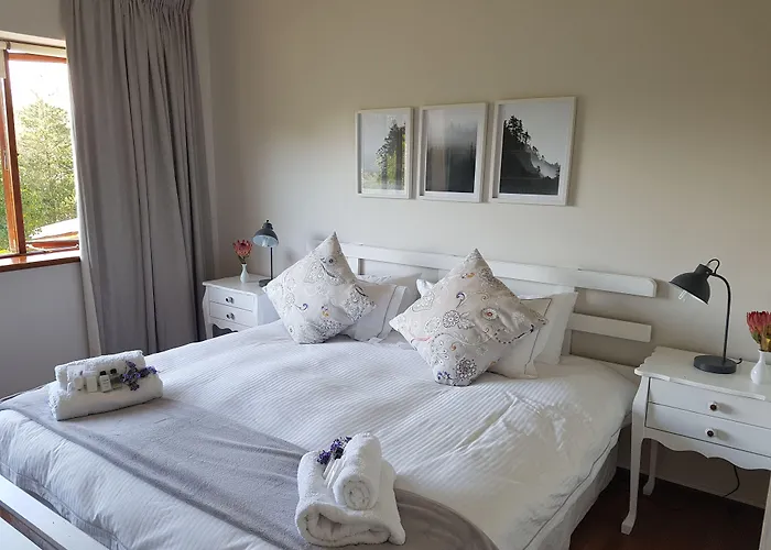 Valley Heights Guest House And B & B